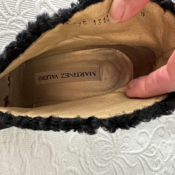 VTG MARTINEZ VALERO "Nelly" Persian Lamb Fur Trim Suede Heel Black Booties 9 - Picture 7 of 9